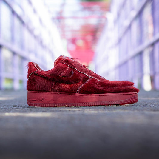 NIKE AIR FOCE ONE PONYHAIR RED