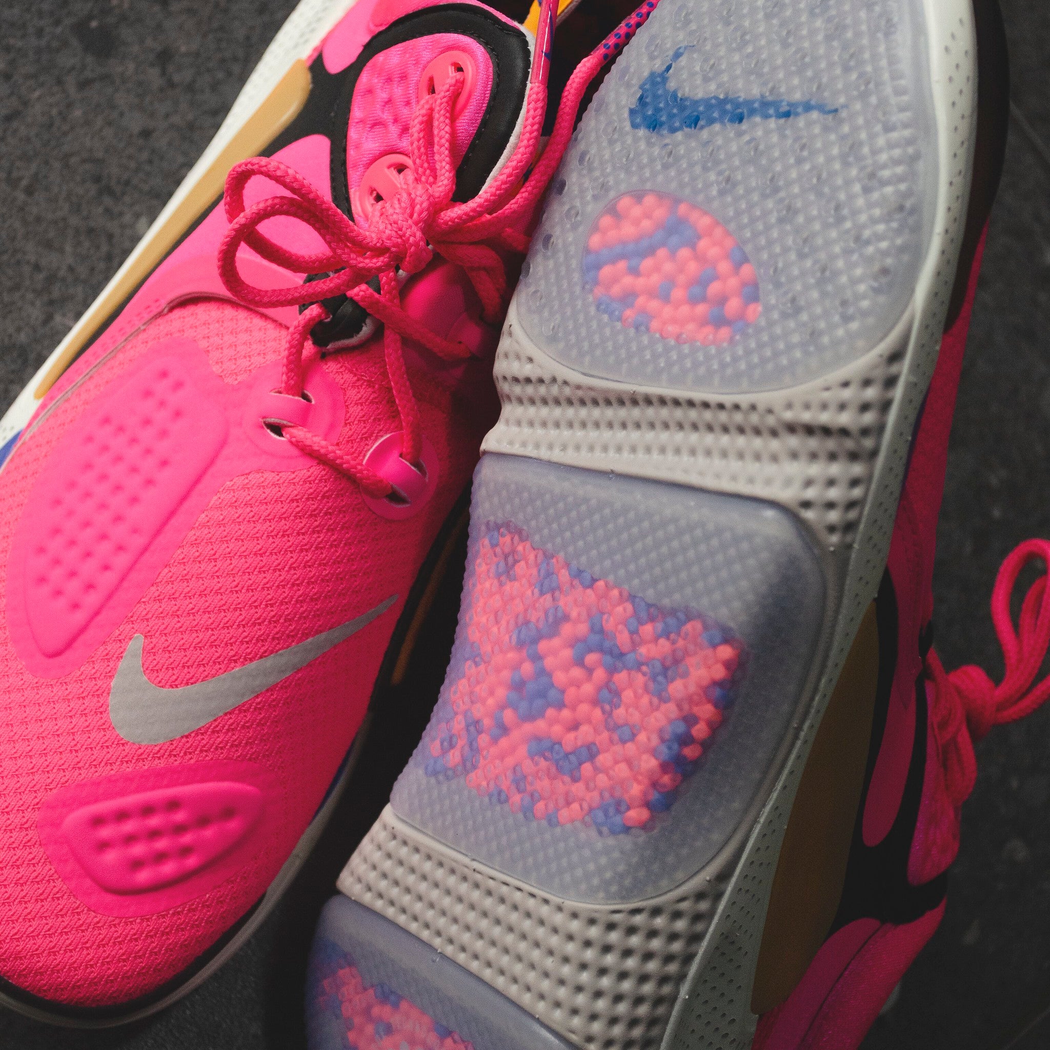 NIKE JOYRIDE CC3 HIPER PINK