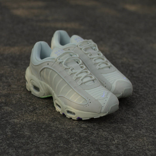 NIKE AIR MAX TAILWIND 99 BONE