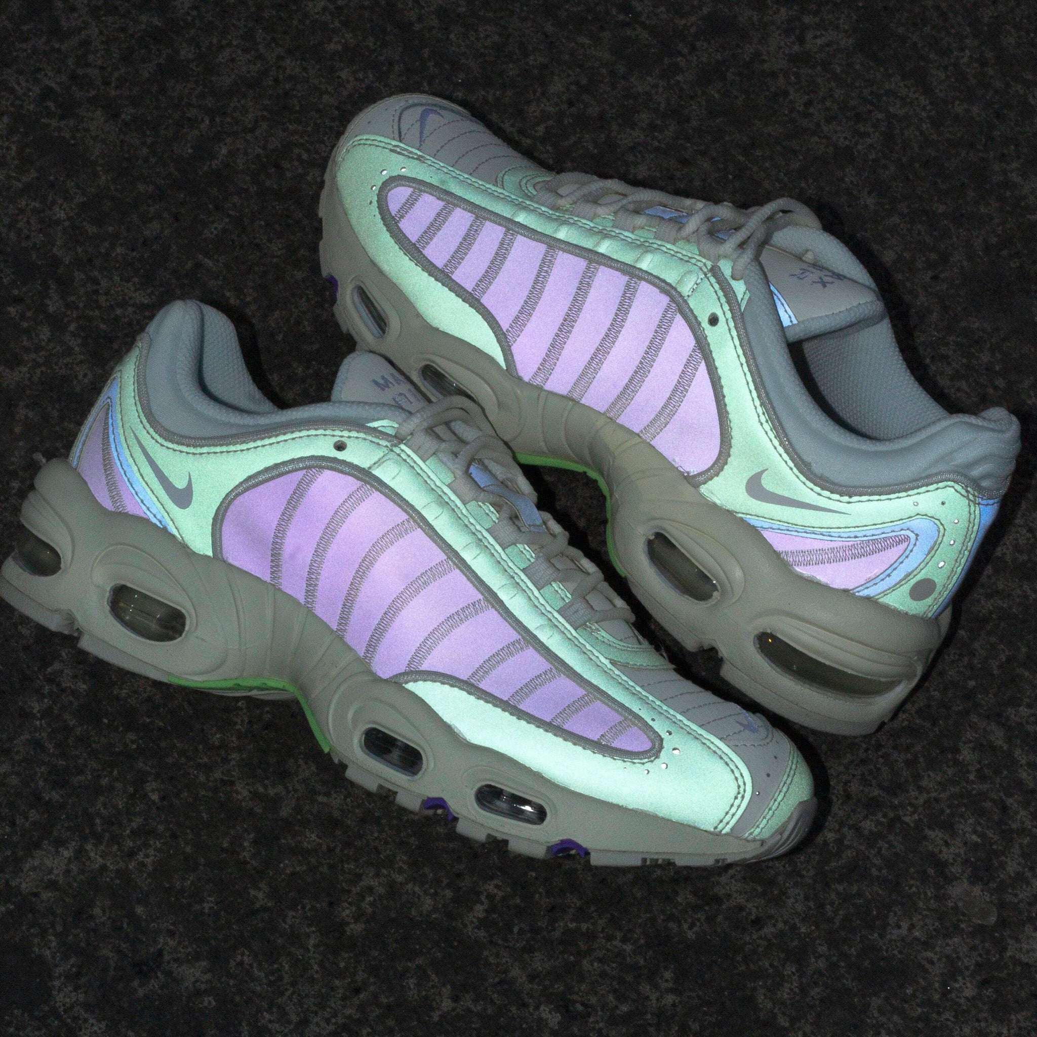 NIKE AIR MAX TAILWIND 99 BONE