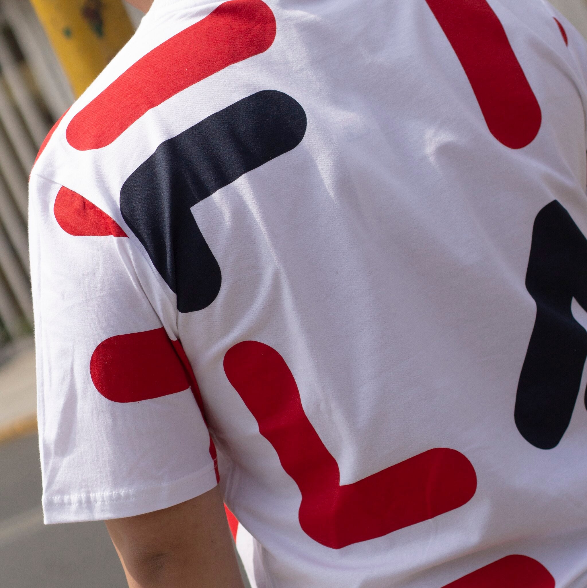 FILA PLAYERA BLANCA MUCH F