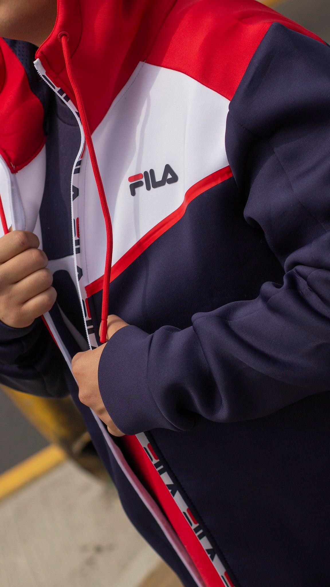 FILA CHAMARRA ZIP LOG NEOPRENO