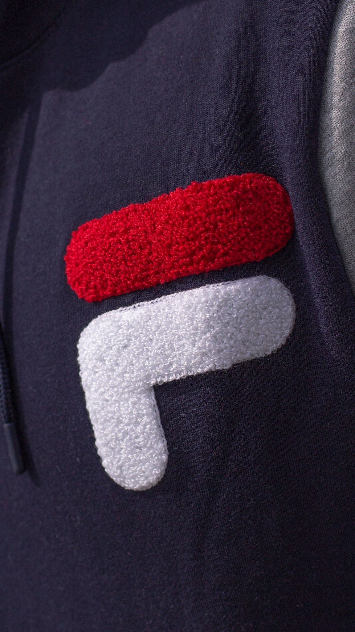 FILA SUDADERA MANGA GRIS AZUL