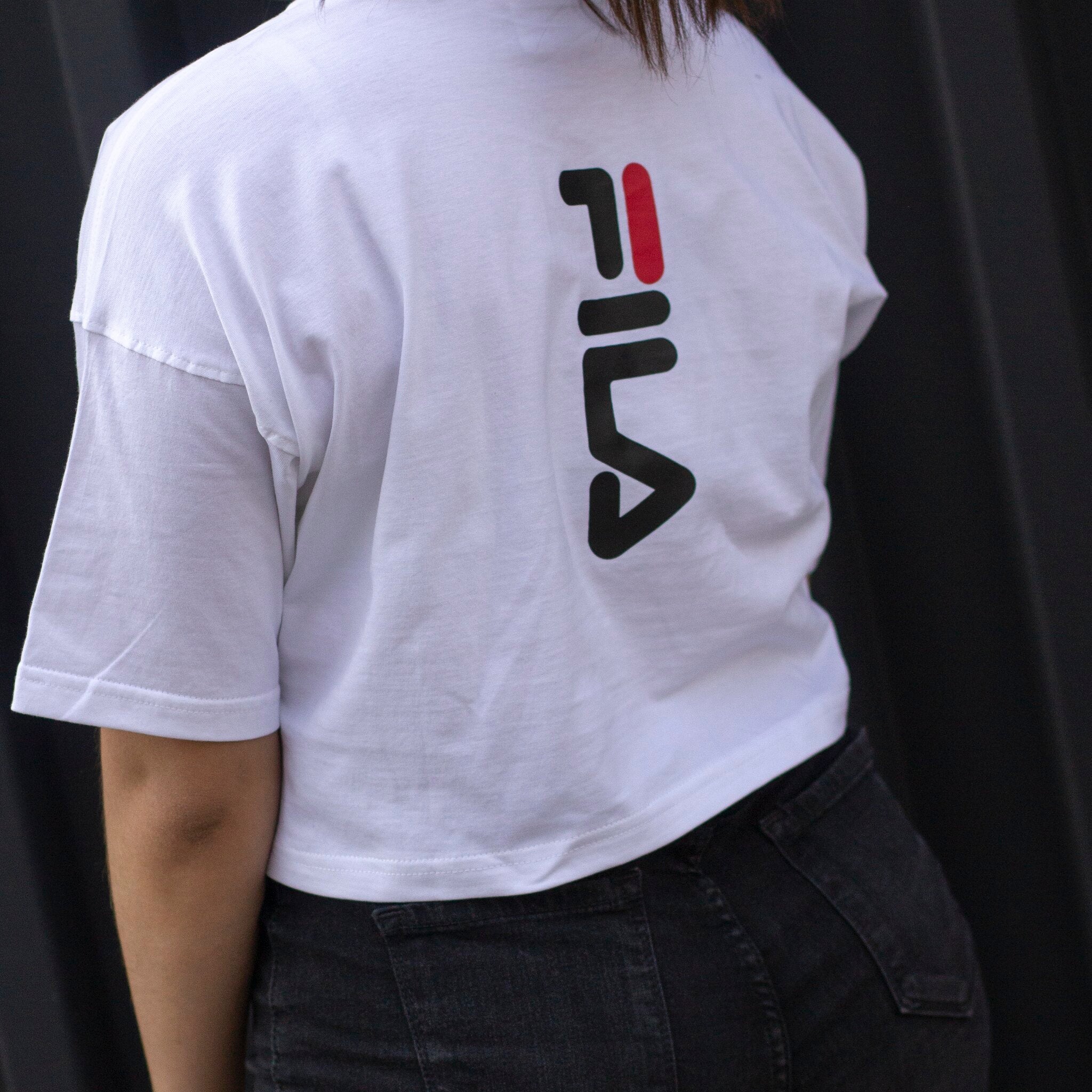 FILA CROP BLANCO HILOS