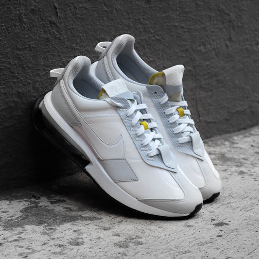 NIKE AIR MAX PRE DAY PURE PLATINUM