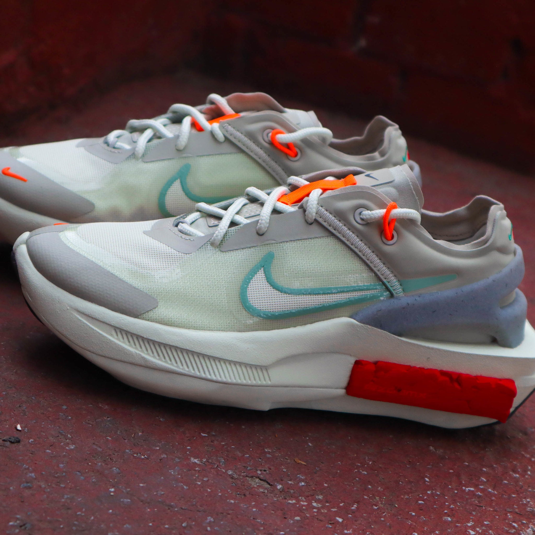 NIKE FONTANKA EDGE KHAKI