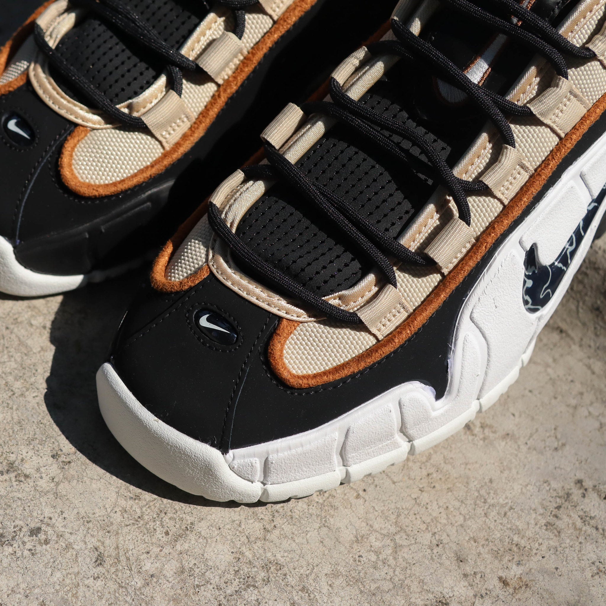 NIKE AIR MAX PENNY RATTAN