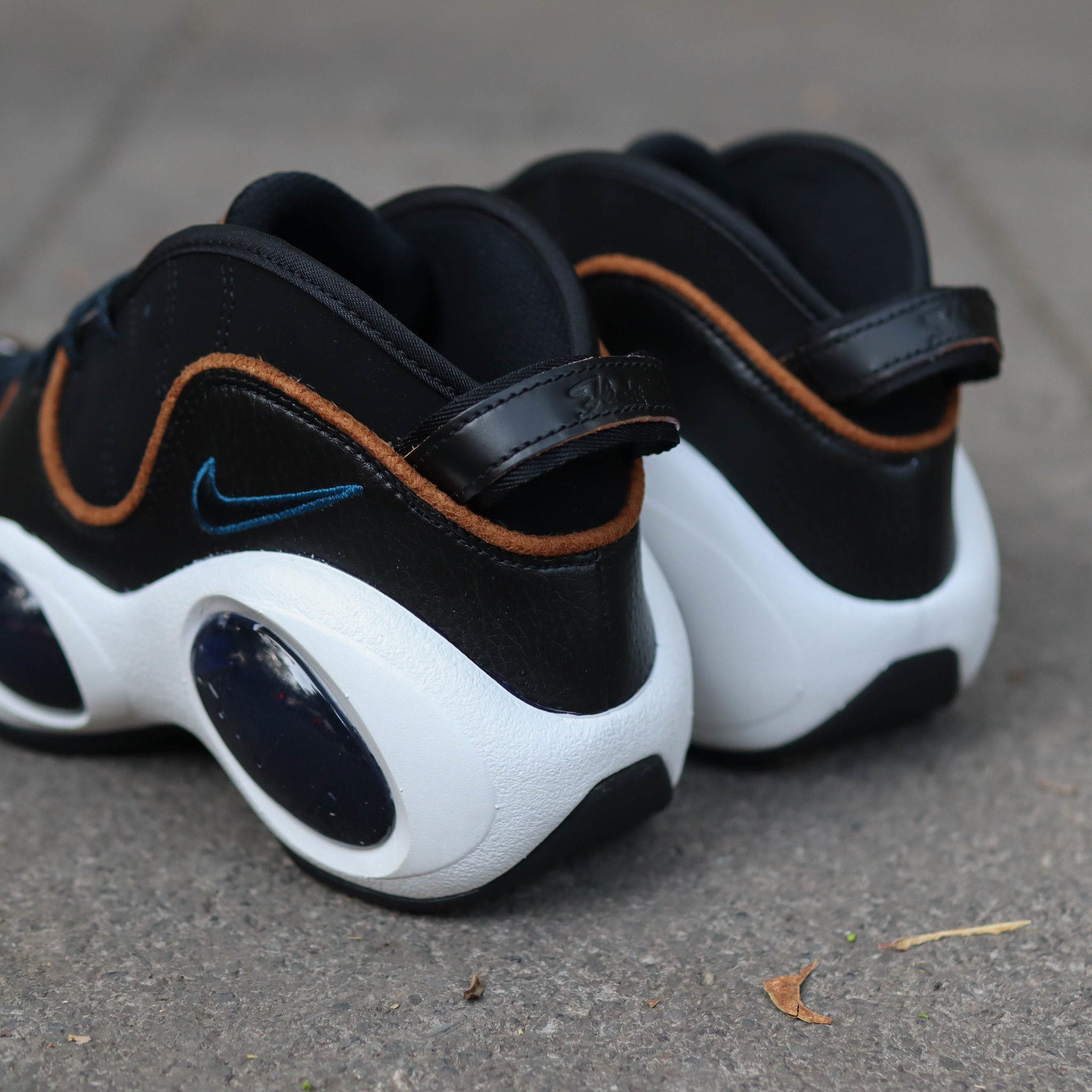 NIKE AIR ZOOM FLIGHT 95 BLACK VALERIAN BLUE