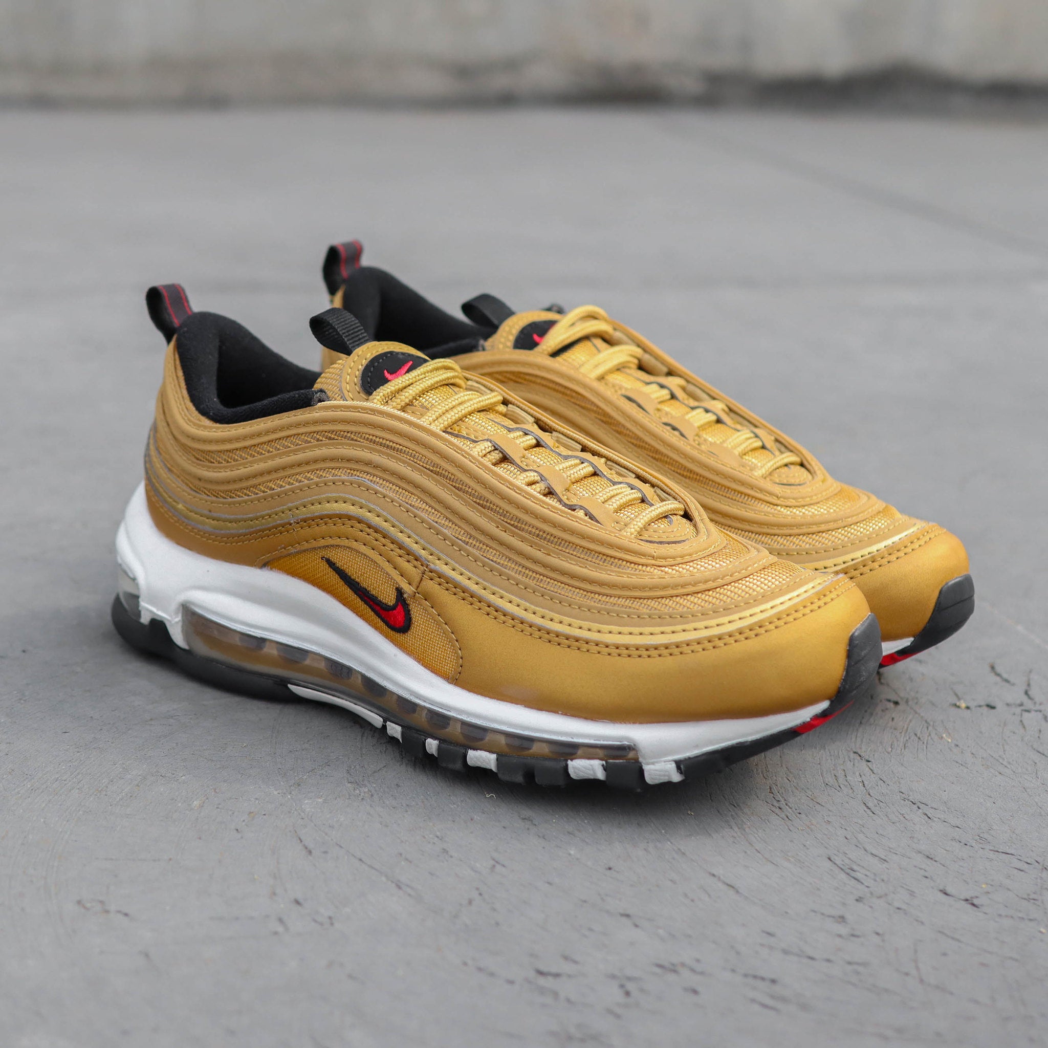 NIKE AIR MAX 97 GOLD BULLET GS