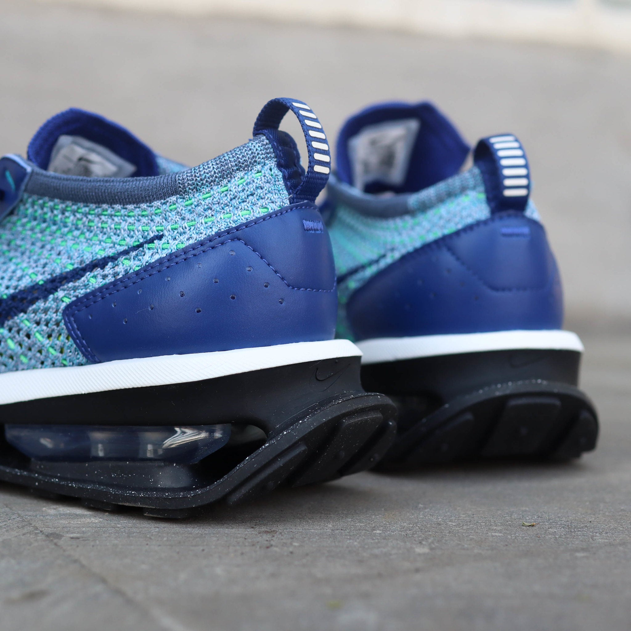 NIKE AIR MAX FLYKNIT RACER DEEP ROYAL