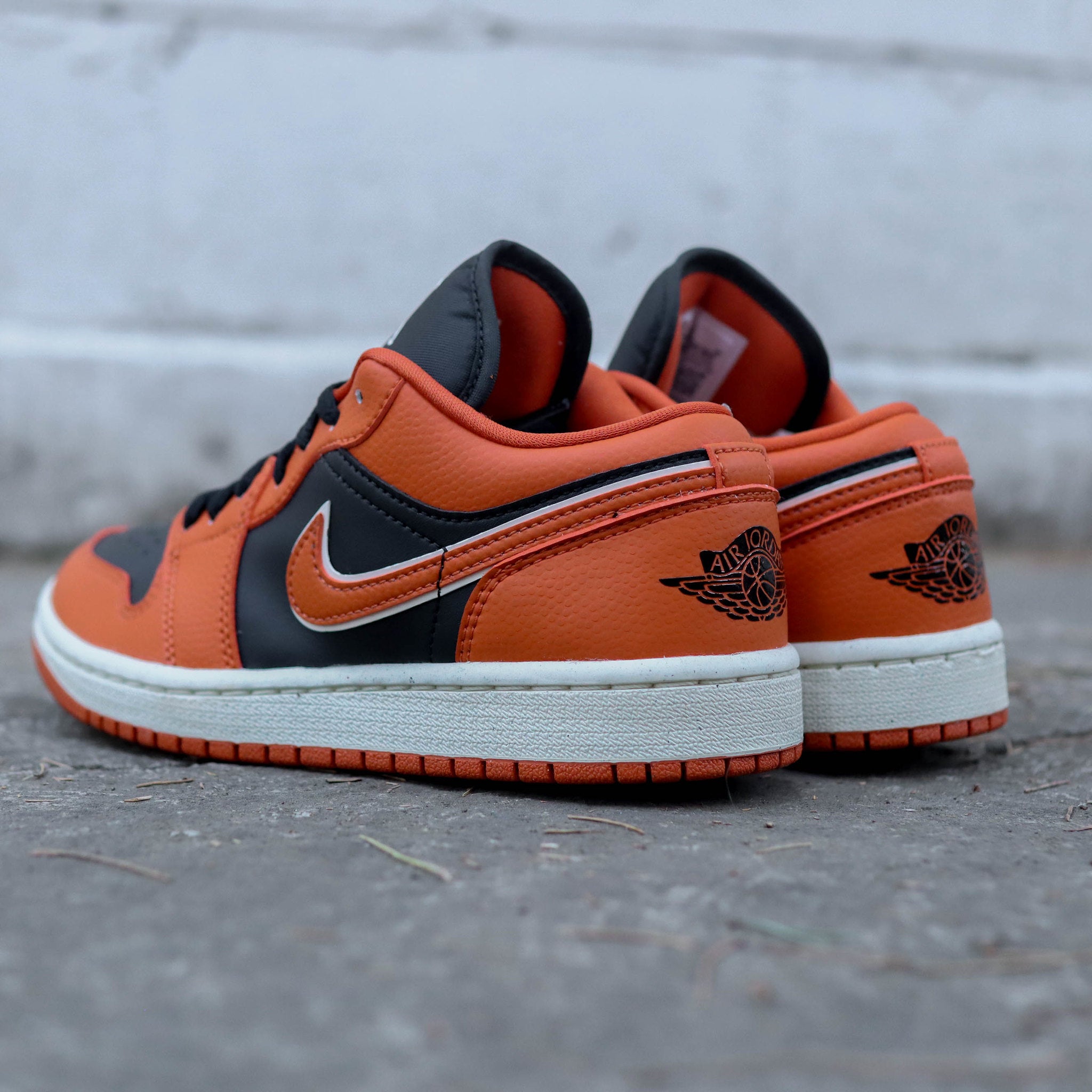 AIR JORDAN 1 LOW SPORT SPICE W
