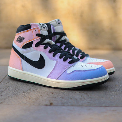 AIR JORDAN 1 HIGH SKYLINE