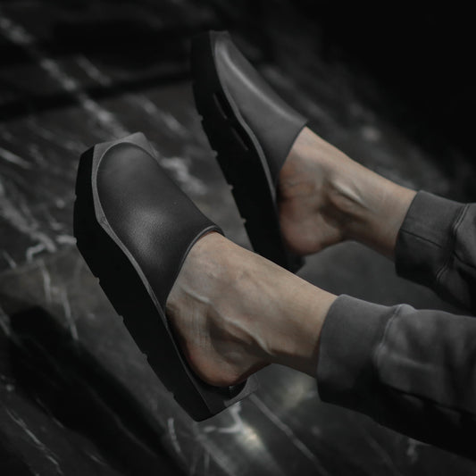 JORDAN HEX MULE BLACK X BILLIE EILISH