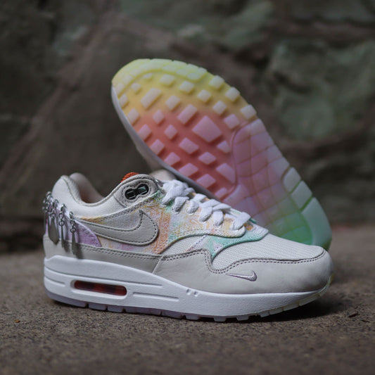NIKE AIR MAX ONE PHANTOM AND BRIGH MANDARIN