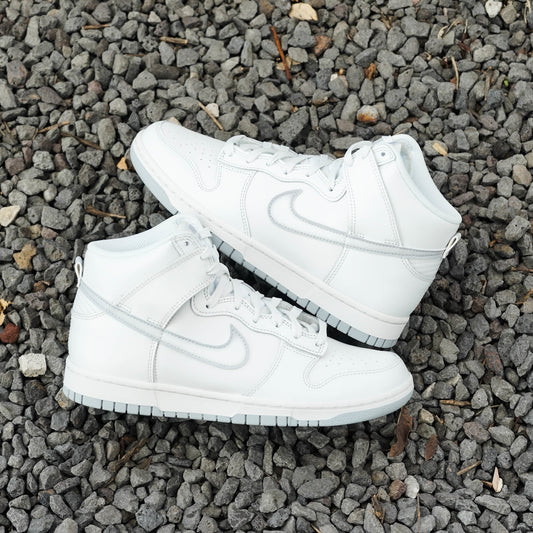 NIKE DUNK HIGH GREY SPRAYPAINT