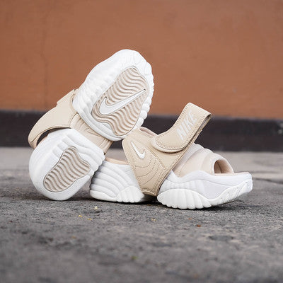 NIKE AIR ADJUST FORCE SANDAL SAIL W