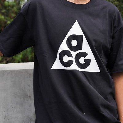 NIKE-ACG-TEE-BLACK