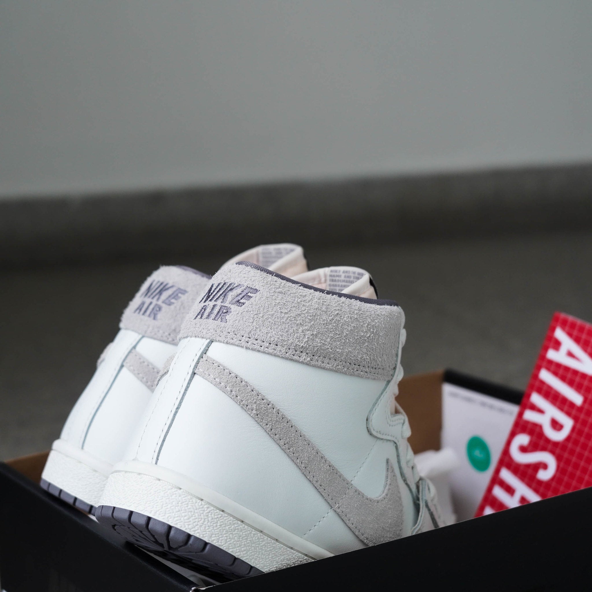 JORDAN AIR SHIP TECH GREY