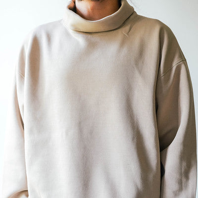 NIKE TECH FLEECE TURTLE NECK KHAKI