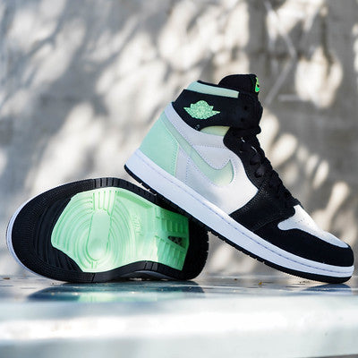 AIR JORDAN 1 ZOOM BLACK VOLT