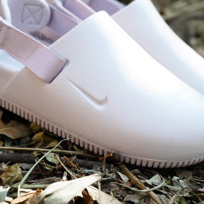 NIKE CALM MULE PLATINUM VIOLET W