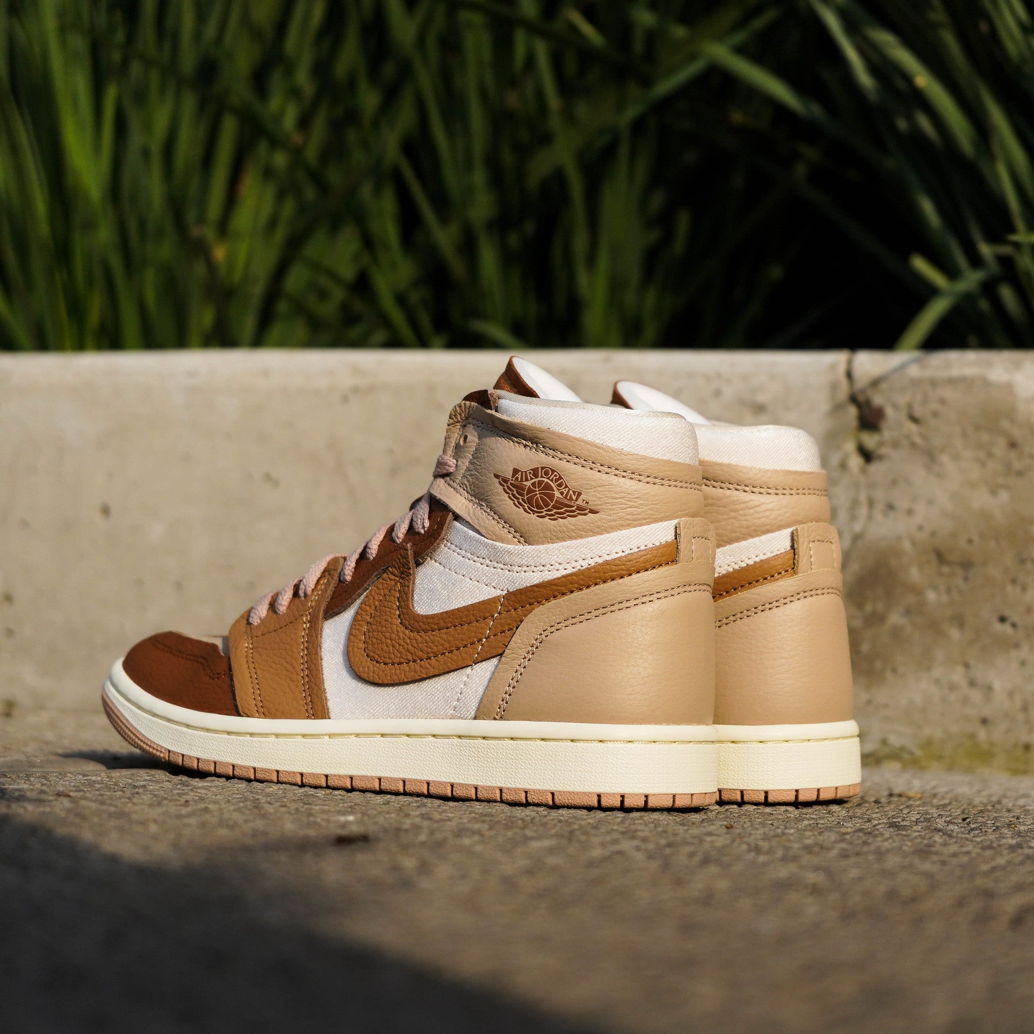 AIR JORDAN 1 HIGH MM LEGEND BROWN W
