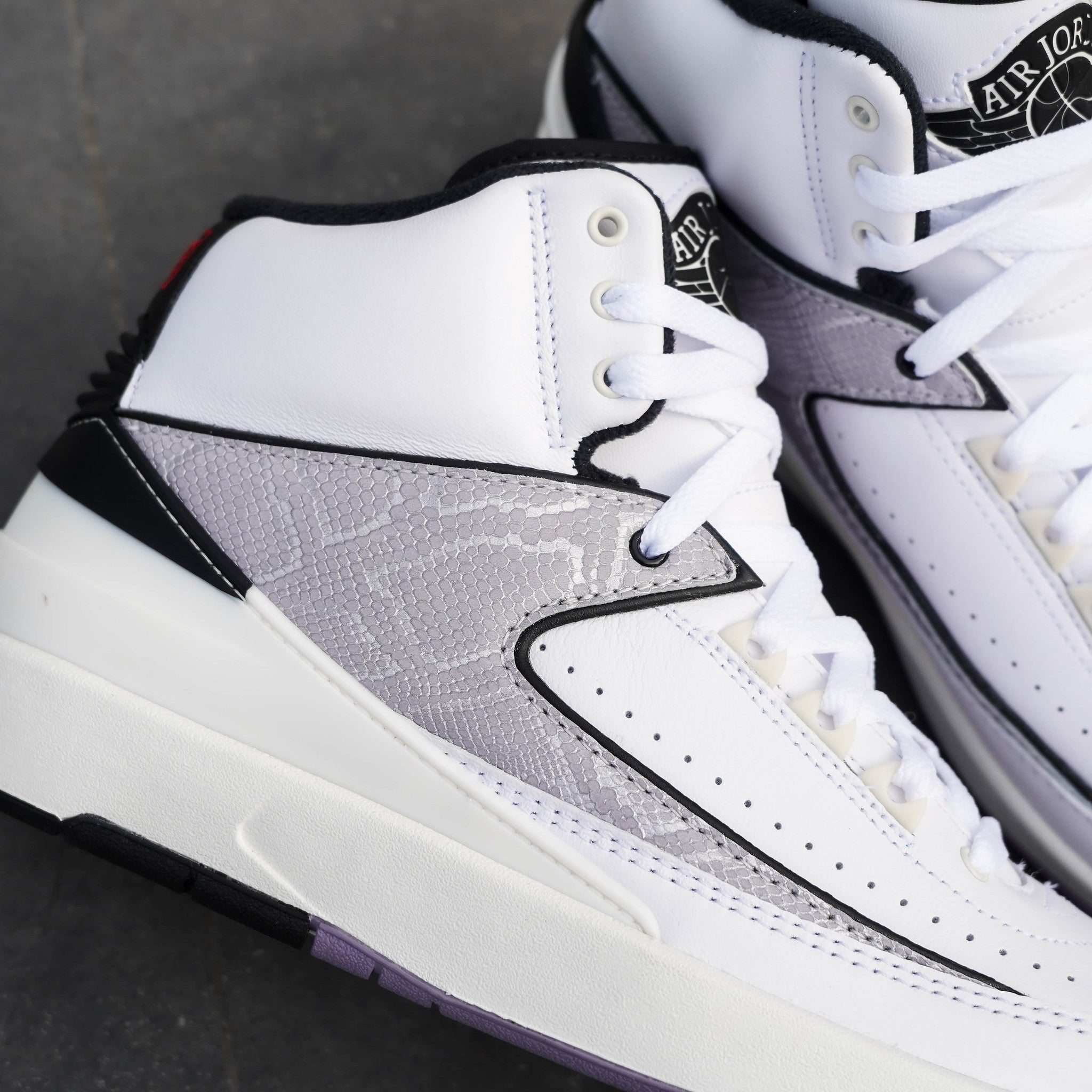 AIR JORDAN 2 PHYTON