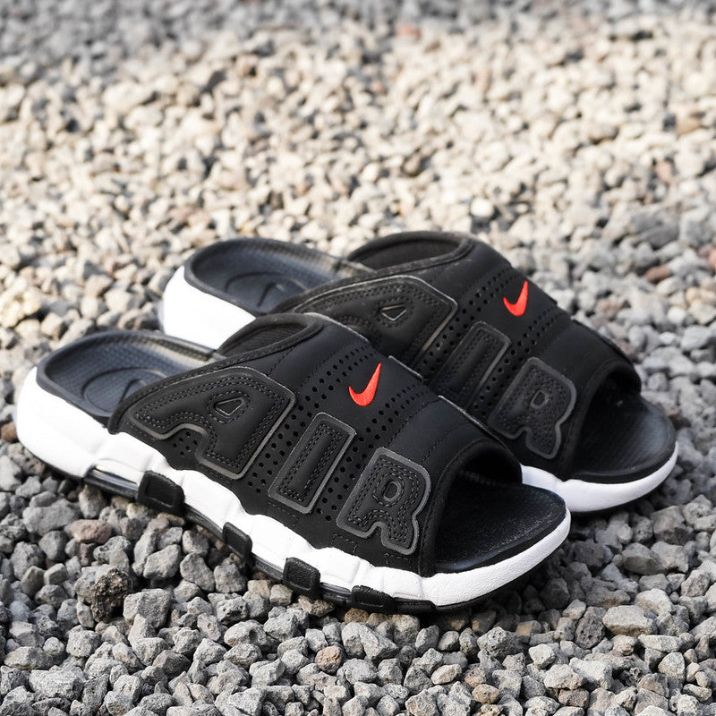 NIKE SLIDE MORE UPTEMPO BLACK CLEAR