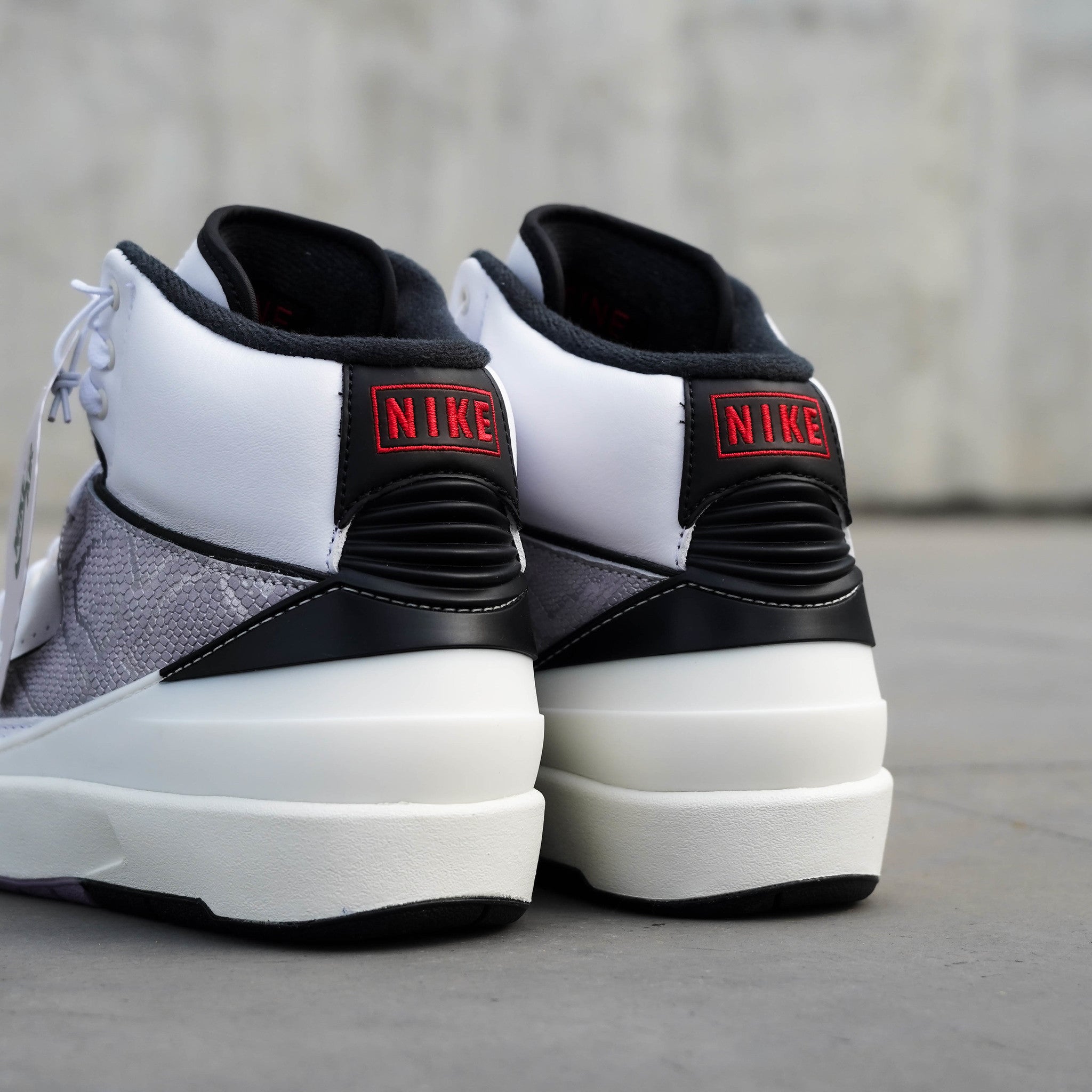 AIR JORDAN 2 PHYTON