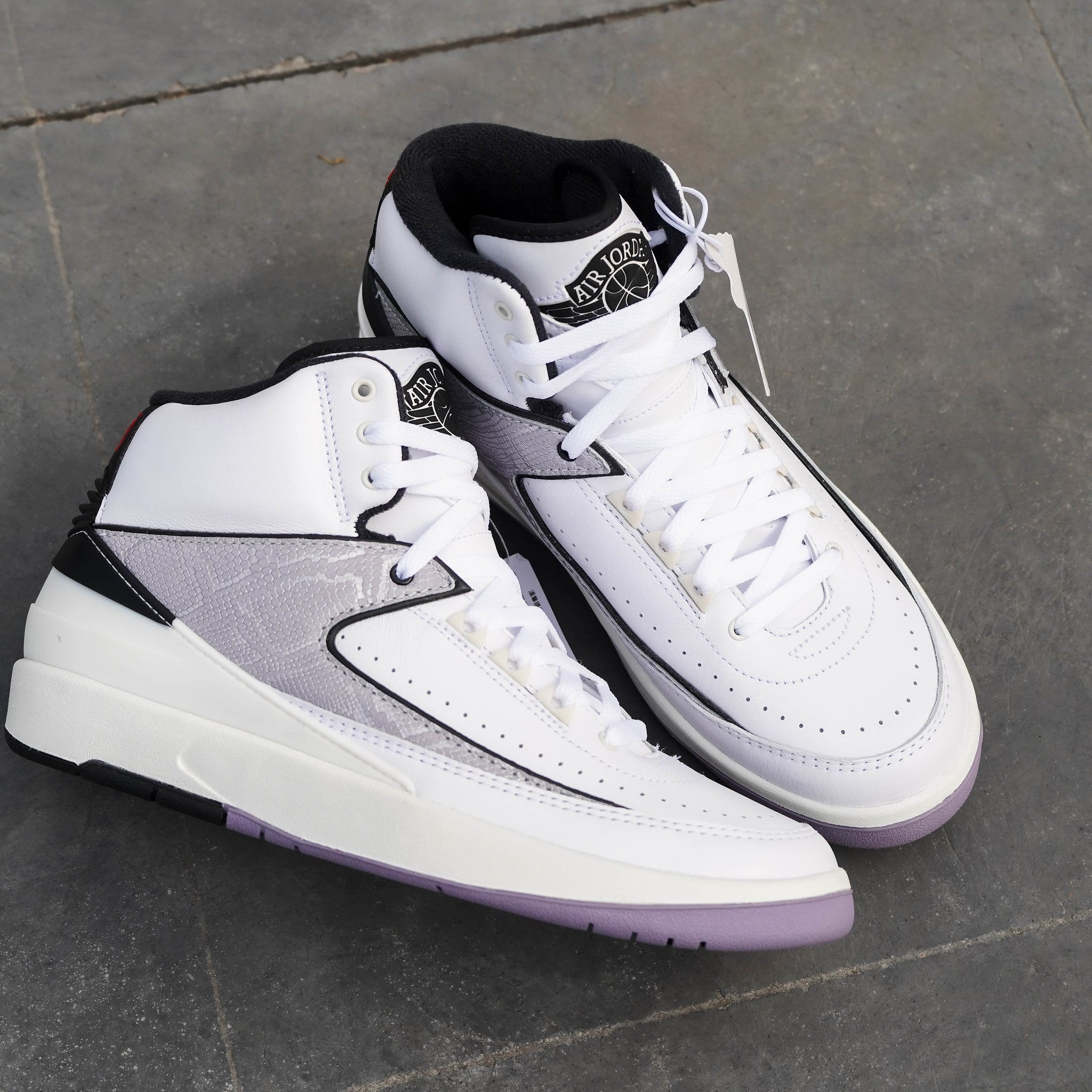 AIR JORDAN 2 PHYTON