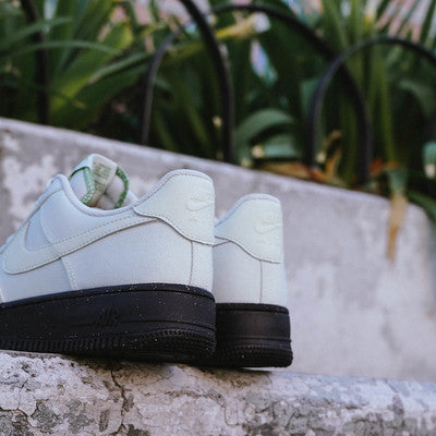 NIKE AIR FORCE ONE LOW SEA GLASS