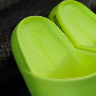 NIKE CALM SLIDE VOLT