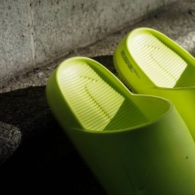 NIKE CALM SLIDE VOLT