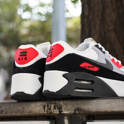 NIKE AIR MAX 90 LV8 INFRARED