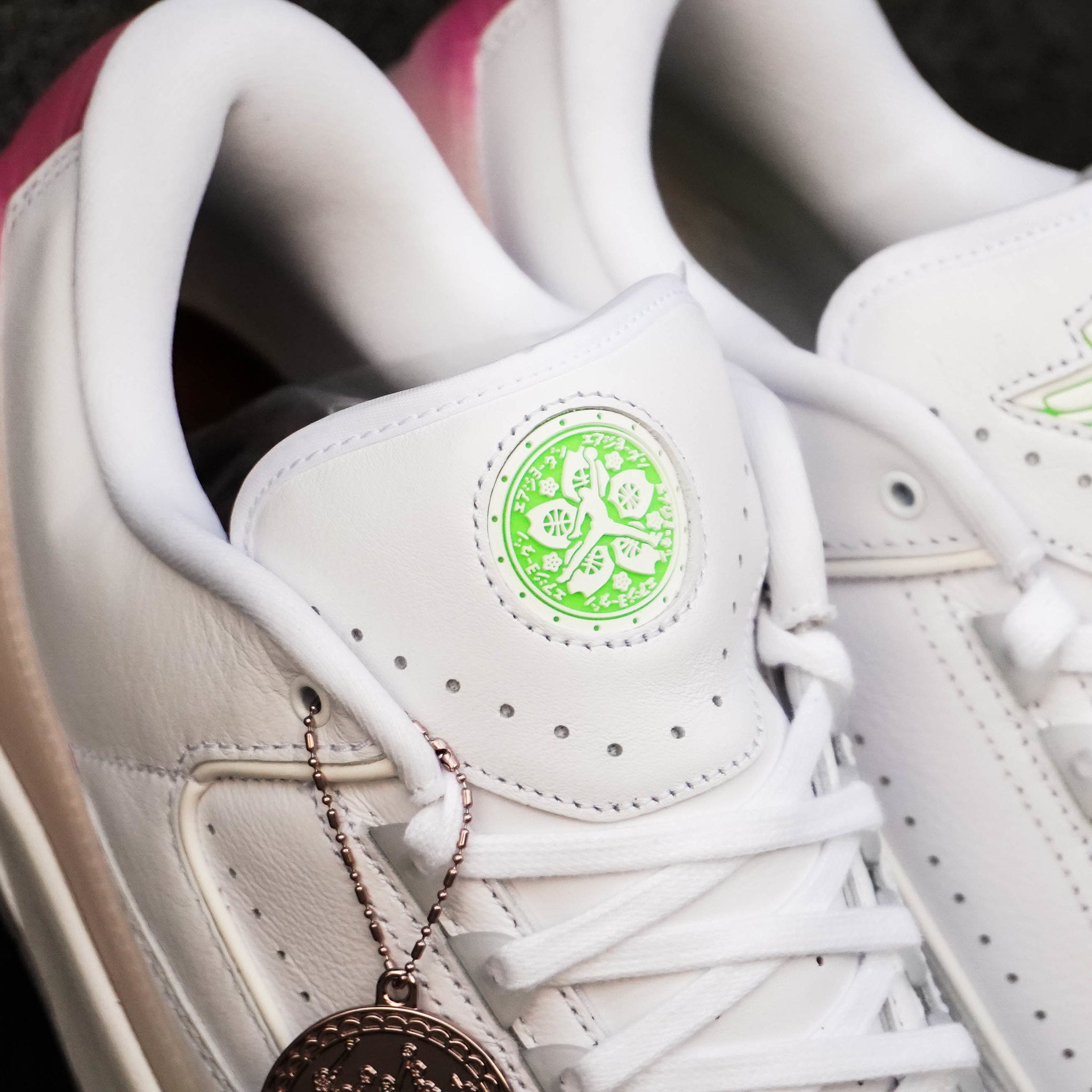 AIR JORDAN 2 LOW CHERRY BLOSSOM