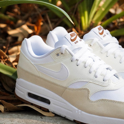 NIKE AIR MAX ONE SC SAIL COCONUT MILK