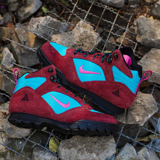 NIKE ACG TORRE MID TEAM RED PINK