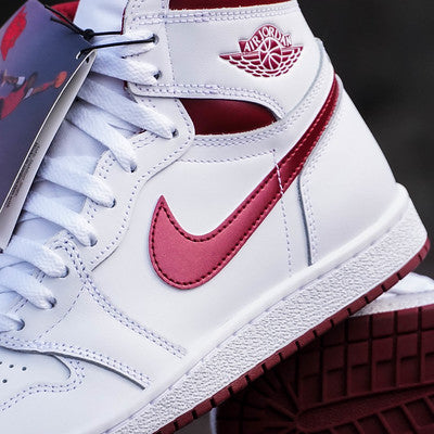 AIR JORDAN 1 HIGH 85 METALLIC TEAM RED