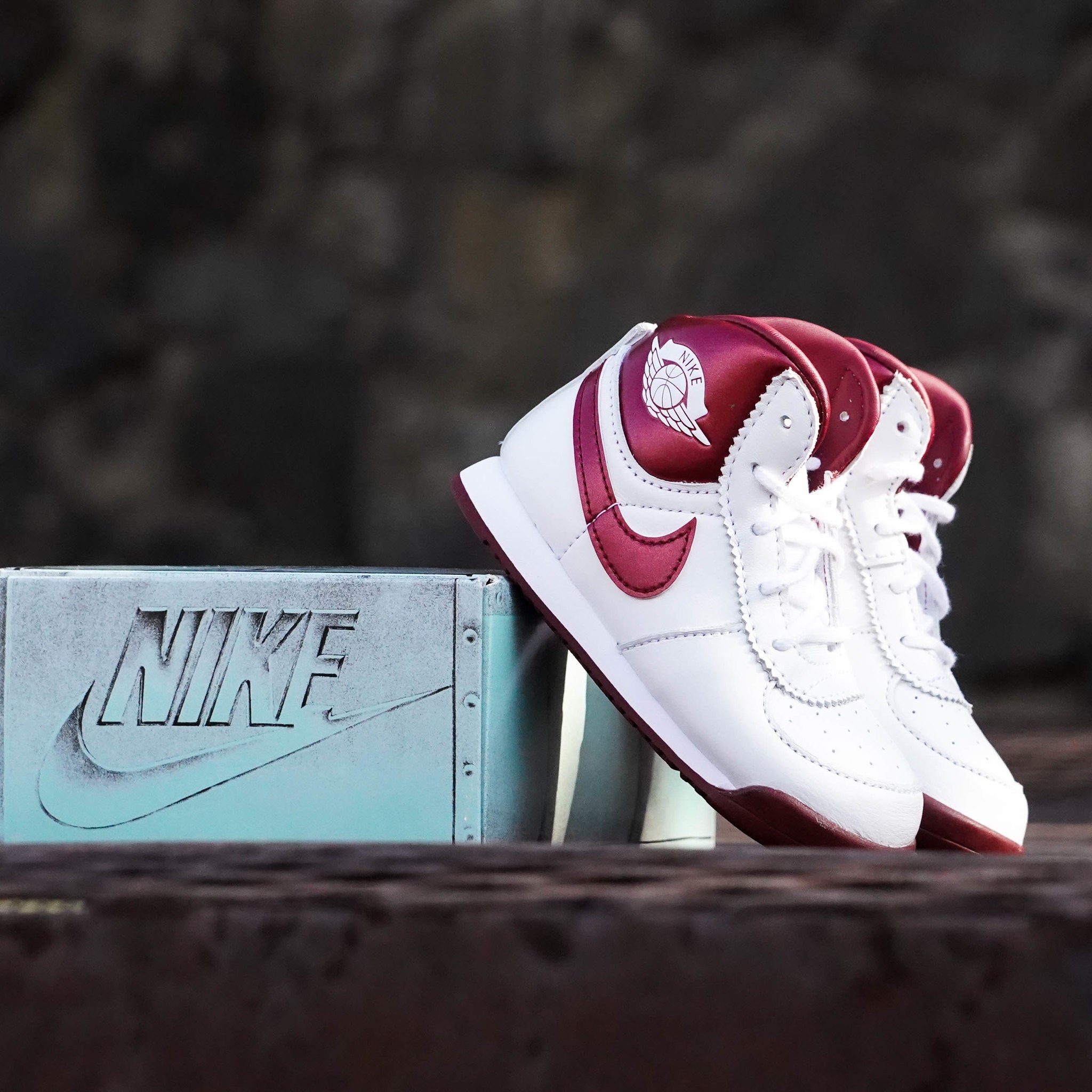 AIR JORDAN 1 HIGH 85 METALLIC TEAM RED TD
