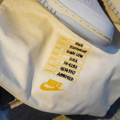 NIKE DUNK LOW PHANTOM