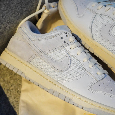 NIKE DUNK LOW PHANTOM