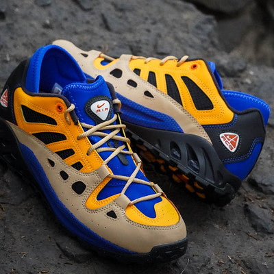 NIKE ACG AIR EXPLORAID SESAME AND LASER ORANGE