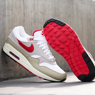 NIKE AIR MAX ONE SINCE 72 CREAM RED