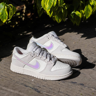 NIKE DUNK LOW IRIDISCENT SWOOSH W