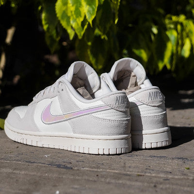 NIKE DUNK LOW IRIDISCENT SWOOSH W