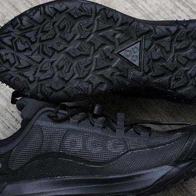 NIKE ACG MOUNTAIN FLY 2 LOW BLACK