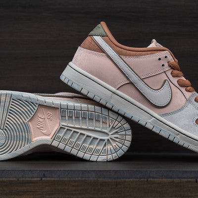 NIKE SB DUNK LOW TROCADERO GARDENS