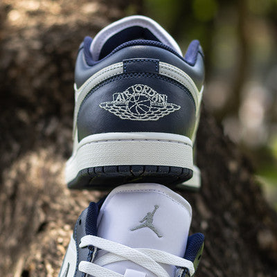 AIR JORDAN 1 LOW MIDNIGHT NAVY GREY