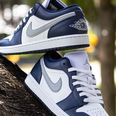 AIR JORDAN 1 LOW MIDNIGHT NAVY GREY