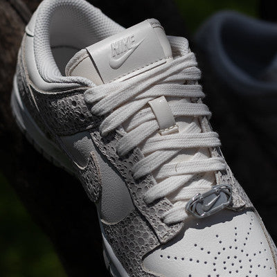 NIKE DUNK LOW SAFARI PHANTOM W